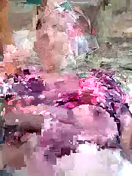 Love-Mama33 online show from March 26, 2026, 5:24 am