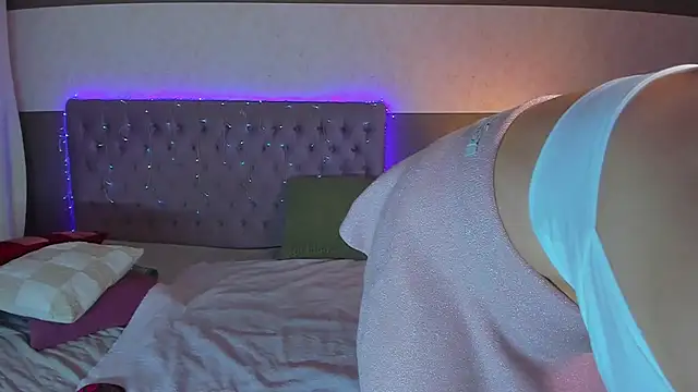 NathalyStars online show from February 23, 2026, 1:41 pm