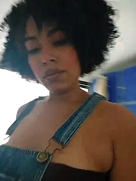 delaylacruz online show from October 8, 2025, 12:25 pm