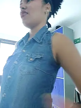 delaylacruz online show from October 13, 2025, 8:31 pm