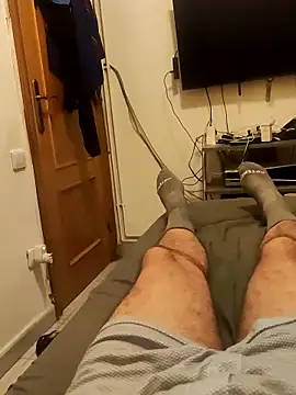 Snapshot of gigolobcn chatting on September 15, 2025, 4:23 am gigolobcn online show from September 15, 2025, 4:23 am