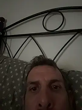 gigolobcn online show from February 8, 2026, 9:23 am