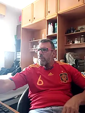 gigolobcn online show from June 13, 2026, 1:42 pm