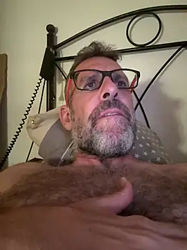 gigolobcn online show from June 21, 2026, 2:30 pm