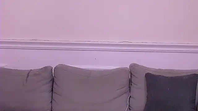 VanessaDusk online show from November 15, 2025, 5:05 am