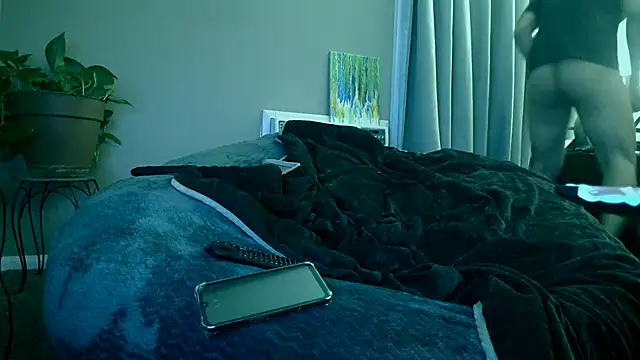 LeeCox online show from February 14, 2025, 10:17 am