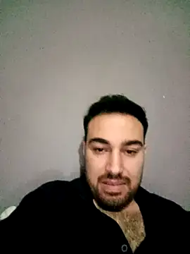 Aliii1657 online show from April 5, 2026, 12:30 am