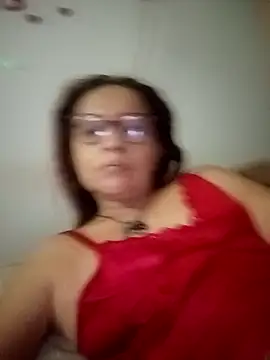 tany90 online show from October 27, 2025, 8:24 pm