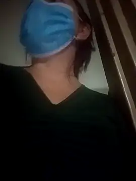 tany90 online show from February 4, 2026, 3:34 am