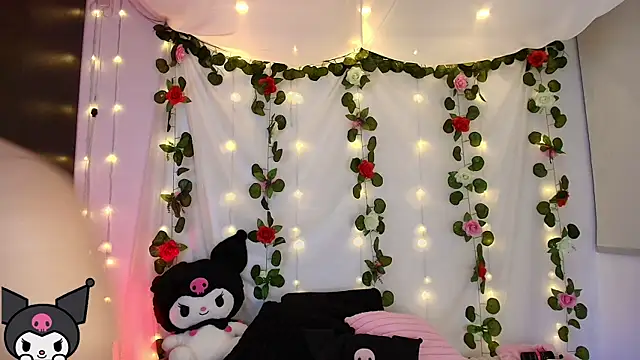 cutee andrea online show from November 22, 2025, 2:10 am