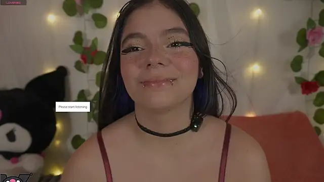 Snapshot of cutee_andrea chatting on July 22, 2026, 2:36 am cutee andrea online show from July 22, 2026, 2:36 am