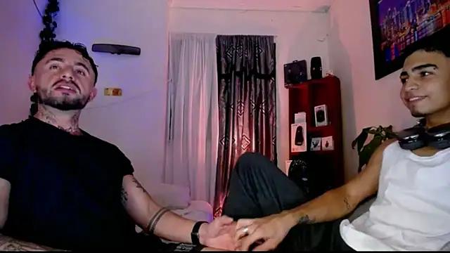 Edwardjonnes online show from February 7, 2026, 2:04 am