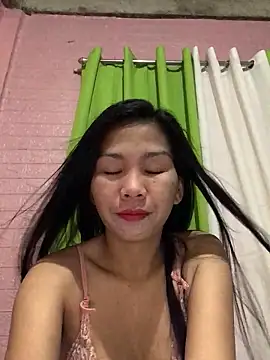 Cleo17 online show from April 14, 2026, 5:41 pm