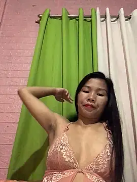 Snapshot of Cleo17 chatting on May 22, 2026, 1:17 pm Cleo17 online show from May 22, 2026, 1:17 pm
