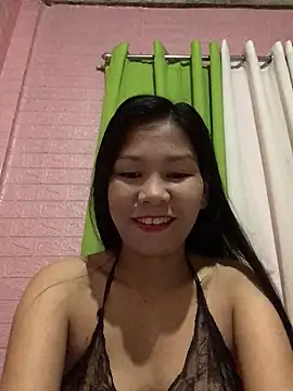 Snapshot of Cleo17 chatting on July 10, 2026, 1:47 pm Cleo17 online show from July 10, 2026, 1:47 pm