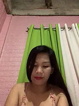 Snapshot of Cleo17 chatting on July 17, 2026, 2:13 pm Cleo17 online show from July 17, 2026, 2:13 pm