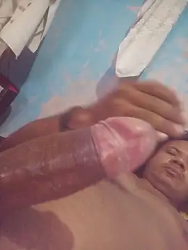 Snapshot of phfreitas chatting on March 5, 2026, 1:56 am phfreitas online show from March 5, 2026, 1:56 am