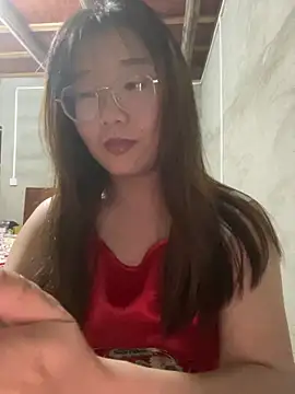 sisi-maiden online show from April 4, 2026, 1:08 pm