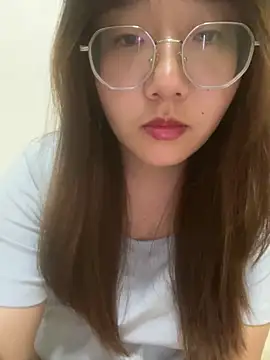 Snapshot of sisi-maiden chatting on May 11, 2026, 1:28 pm sisi-maiden online show from May 11, 2026, 1:28 pm
