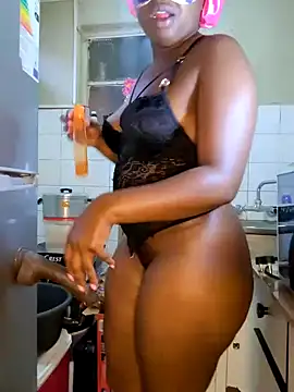 malaika1999 online show from March 23, 2026, 4:49 am