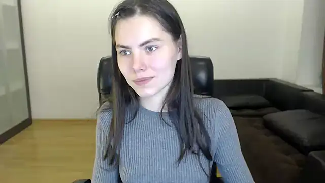 AmelieReve online show from November 18, 2025, 5:17 pm