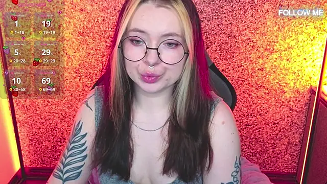 Snapshot of SadPotato_ chatting on September 27, 2025, 7:08 pm SadPotato  online show from September 27, 2025, 7:08 pm