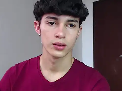 john vichenso online show from September 23, 2025, 8:56 pm