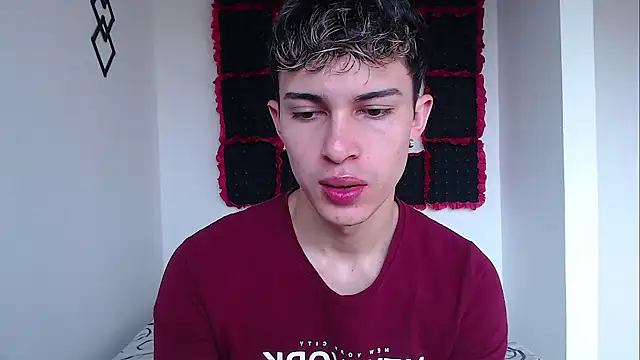 john vichenso online show from February 5, 2026, 8:46 pm