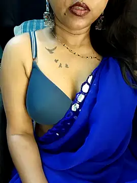 Sexy juhee online show from April 18, 2026, 3:05 pm