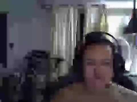 transgordimilf online show from October 12, 2025, 8:13 am