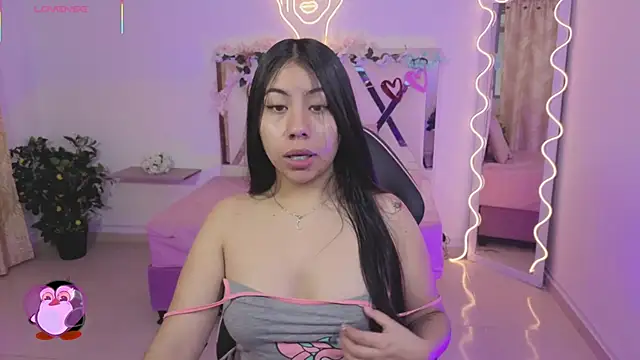 ZURY TAY online show from December 4, 2025, 11:52 am