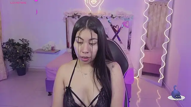 ZURY TAY online show from January 15, 2026, 11:48 am