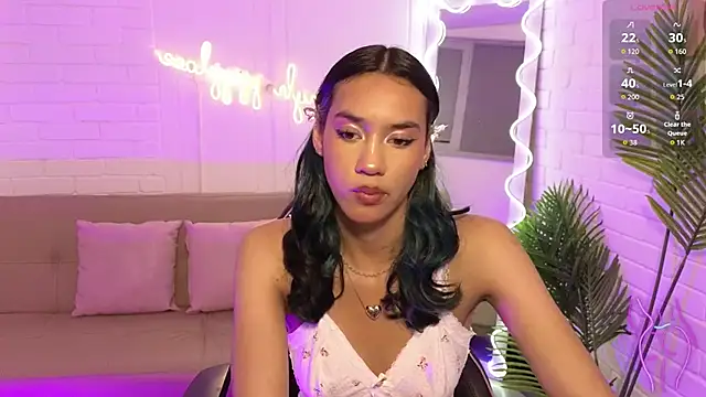 artemiss tay online show from November 27, 2025, 7:16 pm