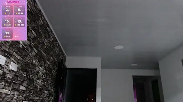 Snapshot of AnnyDuboiss chatting on October 8, 2025, 5:49 am AnnyDuboiss online show from October 8, 2025, 5:49 am