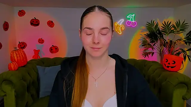 rad rebel  online show from November 2, 2025, 8:11 pm