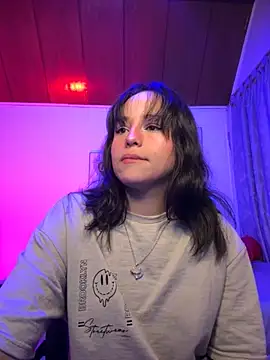 Eymmy 24 online show from November 14, 2025, 2:54 am