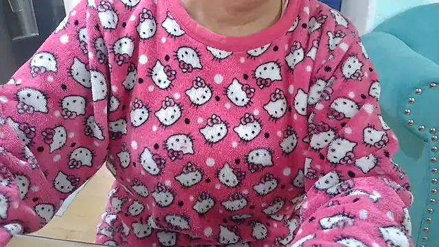 SweetCatheryne online show from July 21, 2026, 4:20 pm