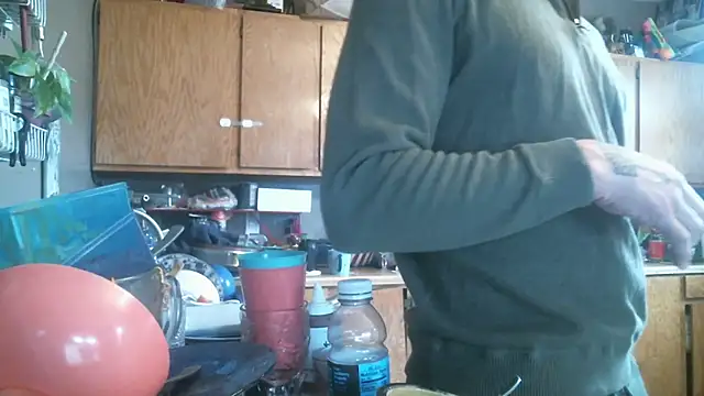 Snapshot of LostInEjaculation chatting on February 10, 2026, 4:00 pm LostInEjaculation online show from February 10, 2026, 4:00 pm