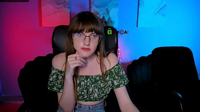 ava mystic  online show from December 5, 2025, 2:09 am