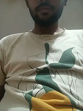 Snapshot of mayur_raaje chatting on June 5, 2026, 4:24 pm mayur raaje online show from June 5, 2026, 4:24 pm