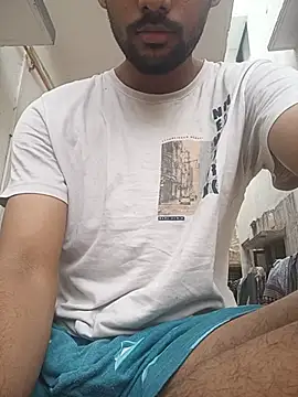 Snapshot of mayur_raaje chatting on June 24, 2026, 5:50 am mayur raaje online show from June 24, 2026, 5:50 am
