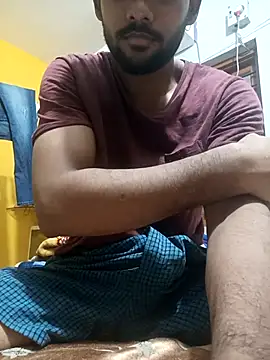 Snapshot of mayur_raaje chatting on July 8, 2026, 12:31 pm mayur raaje online show from July 8, 2026, 12:31 pm