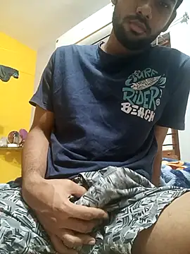 Snapshot of mayur_raaje chatting on July 13, 2026, 8:39 am mayur raaje online show from July 13, 2026, 8:39 am