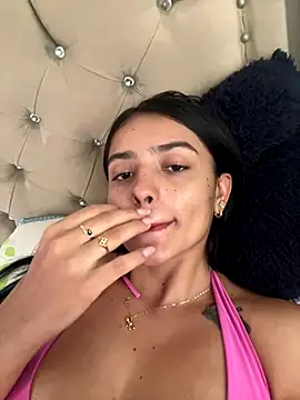 Snapshot of AnaaFaith_ chatting on September 12, 2025, 4:18 pm AnaaFaith  online show from September 12, 2025, 4:18 pm