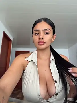 AnaaFaith  online show from April 10, 2026, 6:45 pm