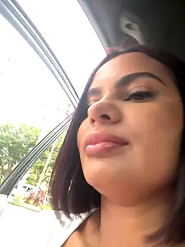 IrinaVelvet online show from October 3, 2025, 8:50 pm