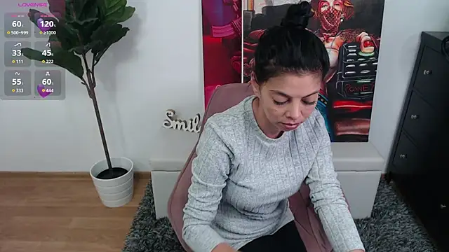 LadyLiia online show from April 19, 2026, 3:39 am