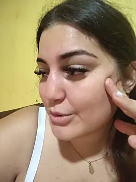 barbielamaravilla11 online show from December 4, 2025, 11:19 am