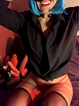 MaskeliParti online show from November 23, 2025, 9:42 am