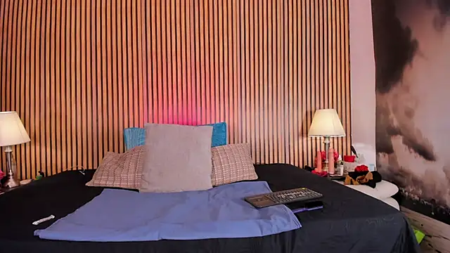 keeyla stone online show from September 14, 2025, 3:05 am